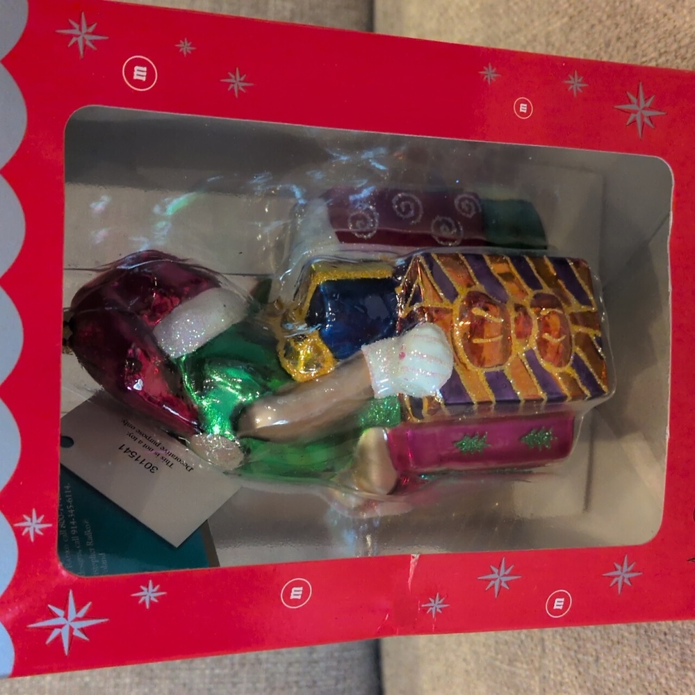 Christopher Radko M&M World Green Girl With Gift Ornament - Picture 4 of 7